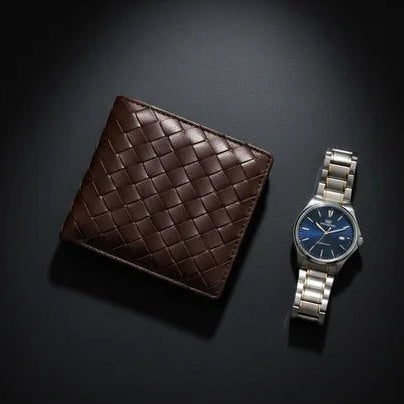 The Elite Throb Men's Woven Leather Wallet – Luxury Woven Leather Wallet for Men - Sleek Bi - Fold Design, Premium Intrecciato Weave Texture, Slim & Durable | Available in Black & Rich Brown - wonecraft.com