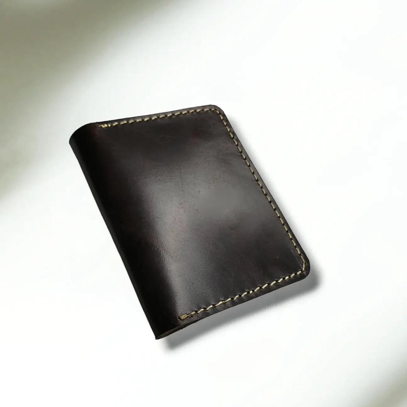 The Boss Genuine Leather Card Holder Wallet for Men – Slim Minimalist Wallet with 4 Card Slots & 2 Cash Pockets – Premium Quality Leather - wonecraft.com